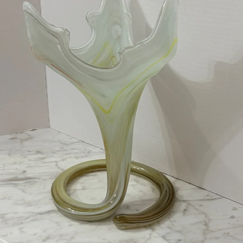 Vintage Murano Style Hand-Blown‎ Art Glass Vase Yellow White Swirl Pattern